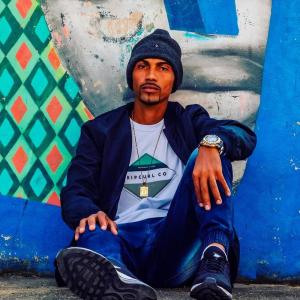 Dengarkan Patricinha Olhos Azuis (Explicit) lagu dari MC Rass dengan lirik