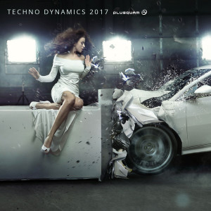 Listen to Glitch (Daweone Remix) song with lyrics from Mark Grandel