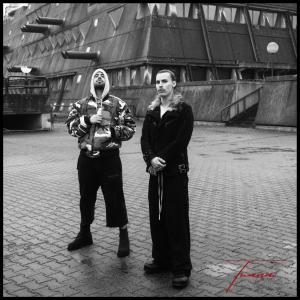 ดาวน์โหลดและฟังเพลง Tuana (Explicit) พร้อมเนื้อเพลงจาก Loco Candy