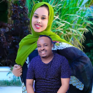 Dengarkan Xila Jano lagu dari MAXAMED BK IYO UGBAAD ARAGSAN dengan lirik