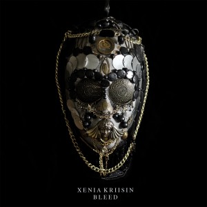 ดาวน์โหลดและฟังเพลง Love by Law พร้อมเนื้อเพลงจาก Xenia Kriisin