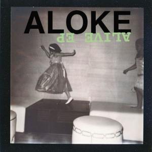 ดาวน์โหลดและฟังเพลง Old Lady พร้อมเนื้อเพลงจาก Aloke