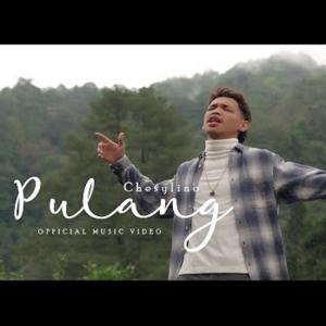 收聽Chesylino的Pulang歌詞歌曲