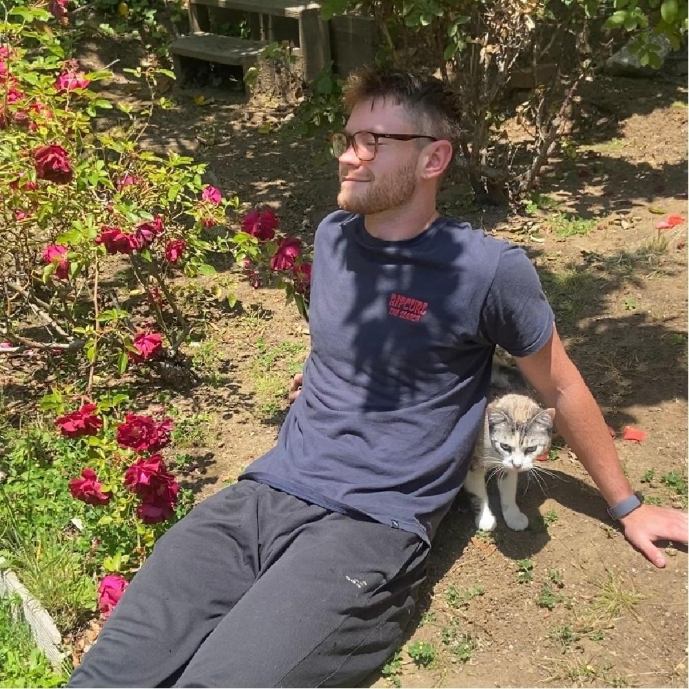 i would be happy just sittin in dirt (Explicit)