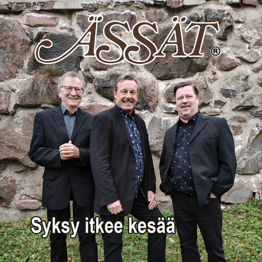 Syksy itkee kesää