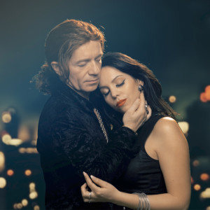 Listen to Insieme song with lyrics from Anna Maria Allegretti