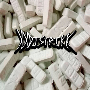 Dengarkan lagu Trankimazin (Explicit) nyanyian xxdistrixx dengan lirik