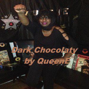 收聽Queene的Dark Chocolaty歌詞歌曲
