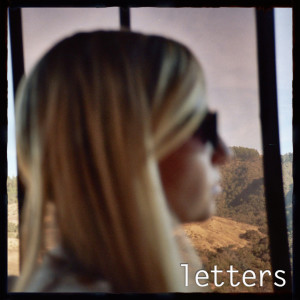 ดาวน์โหลดและฟังเพลง Anywhere I Go พร้อมเนื้อเพลงจาก Letters