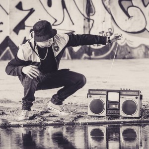 default playlist img