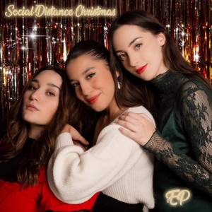 Desanka的專輯Social Distance Christmas