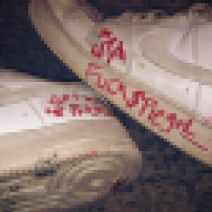 收聽Spiegel的JNCO JEANS (feat. Ace Landish) (Explicit)歌詞歌曲