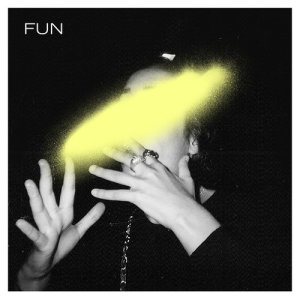 ดาวน์โหลดและฟังเพลง Fun พร้อมเนื้อเพลงจาก Simian Ghost