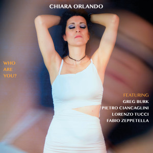 Chiara Orlando的專輯Who are you?