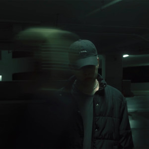 Listen to ถ้าหมดรัก song with lyrics from DROP DEEPER