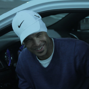 Dengarkan Cross Country (feat. Lady Venom) (Explicit) lagu dari Freeze Solo dengan lirik