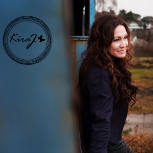 收聽Kira J.的Sleepless歌詞歌曲