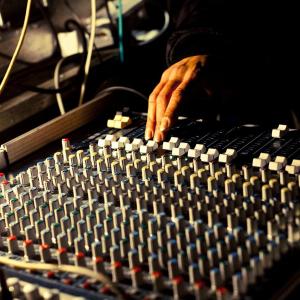 default playlist img