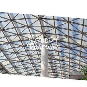 收聽Hend Beso的Restrain Leaving歌詞歌曲