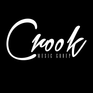 Dengarkan lagu Crackcity (Explicit) nyanyian MikloSwetto dengan lirik