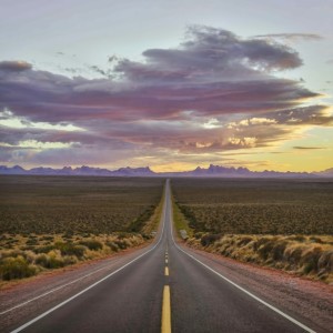 Listen to EL INDIO PACHI song with lyrics from Los Del Suquia