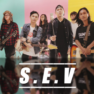 Dengarkan Move On lagu dari S.E.V dengan lirik