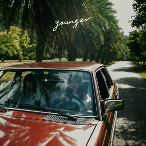 Album Younger oleh Kimberley (陈芳语)