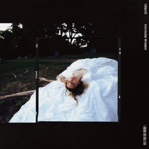 ดาวน์โหลดและฟังเพลง younger women (Explicit) พร้อมเนื้อเพลงจาก Vérité