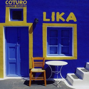 收聽Lika的Coturo (Danza Kuduro) [Cosminn's Kuduro Mashup] (Cosminn's Kuduro Mashup)歌詞歌曲