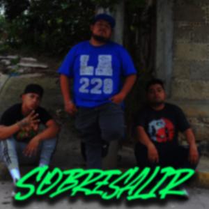 Listen to SOBRE SALIR MC TOBY (feat. EL RIVERA POX & ADAIR GB) (Explicit) song with lyrics from MC Toby