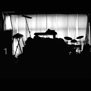 Dengarkan He Was a Good Friend lagu dari Francis and the Lights dengan lirik