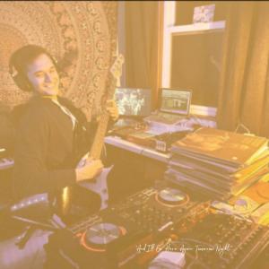 Burroughs的專輯And I'll Be Here Again Tomorrow Night (Explicit)