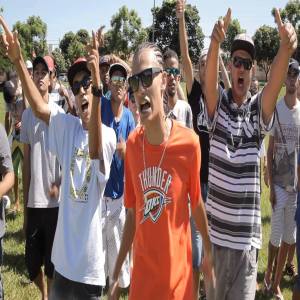 ดาวน์โหลดและฟังเพลง Desabafo พร้อมเนื้อเพลงจาก SupremaciaH2 Oficial