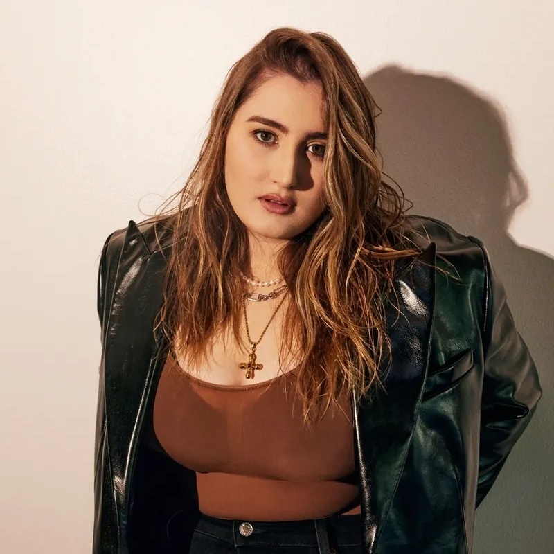 Rosa Linn