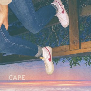 Dengarkan Cape lagu dari Cal in Red dengan lirik