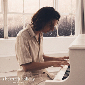 ดาวน์โหลดและฟังเพลง White Christmas พร้อมเนื้อเพลงจาก Anson Seabra