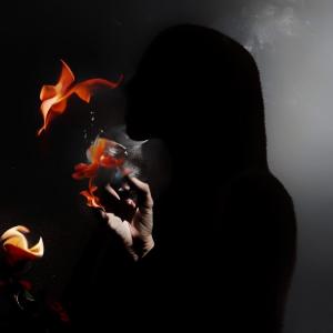 收聽Belle Grais的Goodbye歌詞歌曲