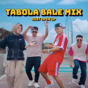 ดาวน์โหลดและฟังเพลง Tabola Bale (Wes Turu Mix) พร้อมเนื้อเพลงจาก Silet Open Up