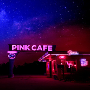 Brandon Beal的專輯Pink Cafe (Explicit)