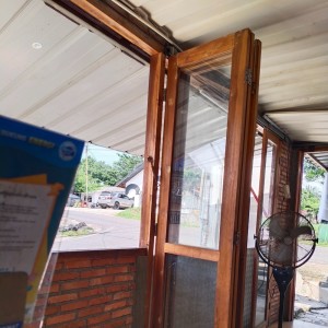 Dengarkan luka di dalam hati lagu dari Alfin dengan lirik