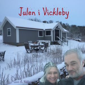 Listen to Julen i Vickleby song with lyrics from Cicci