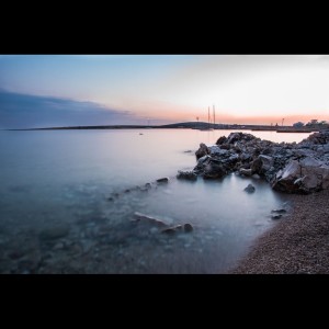 Dengarkan Tides of Delta Waves lagu dari Yoga Workout Music dengan lirik