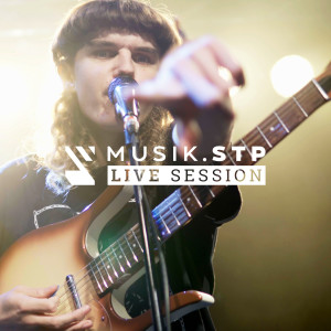 ดาวน์โหลดและฟังเพลง Drive By (Musik.Stp Live-Session) พร้อมเนื้อเพลงจาก Salamirecorder