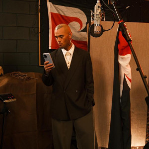 default playlist img