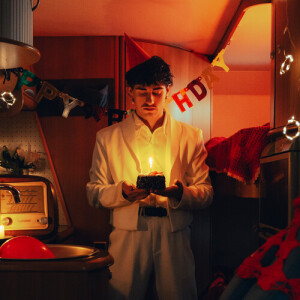 default playlist img