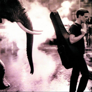ดาวน์โหลดและฟังเพลง Cloud Number Nine พร้อมเนื้อเพลงจาก Bryan Adams