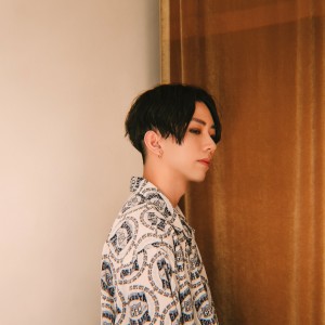 Album 여기있어 from Dello