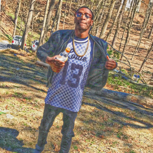 Listen to Floating (Explicit) song with lyrics from Nxrthsïde Ron