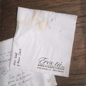 ดาวน์โหลดและฟังเพลง eres tú... พร้อมเนื้อเพลงจาก Alex Wall