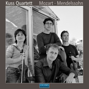 Kuss Quartet的專輯Mozart & Mendelssohn: Music for String Quartet